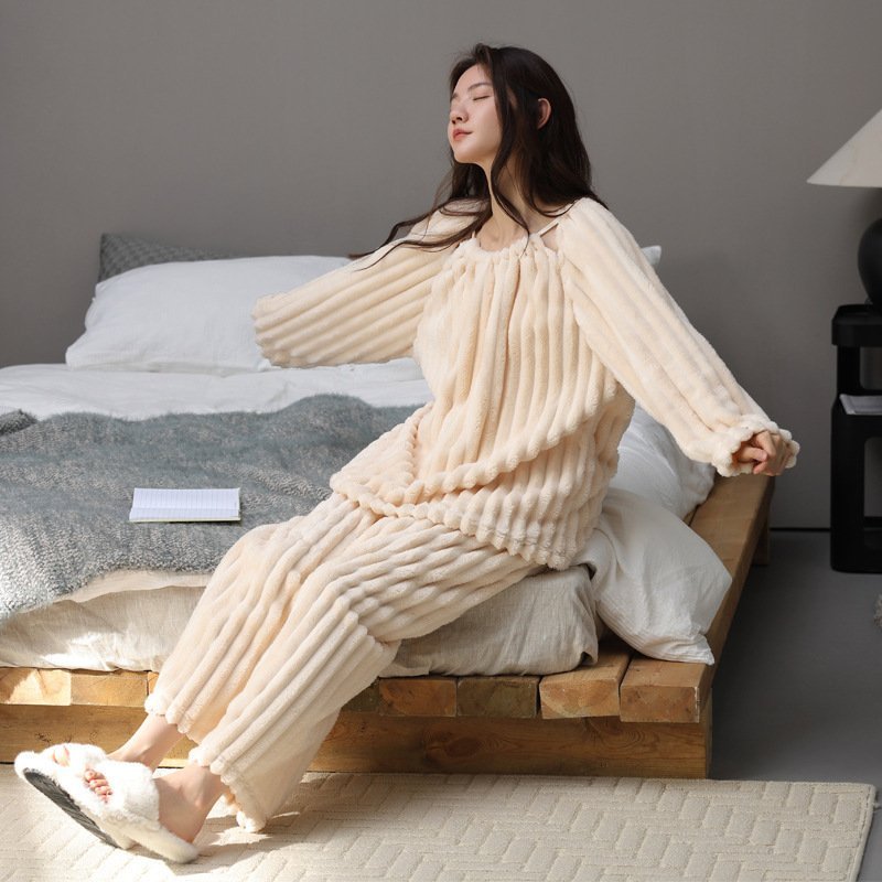 Warm Winter Loungewear Women’s Suit