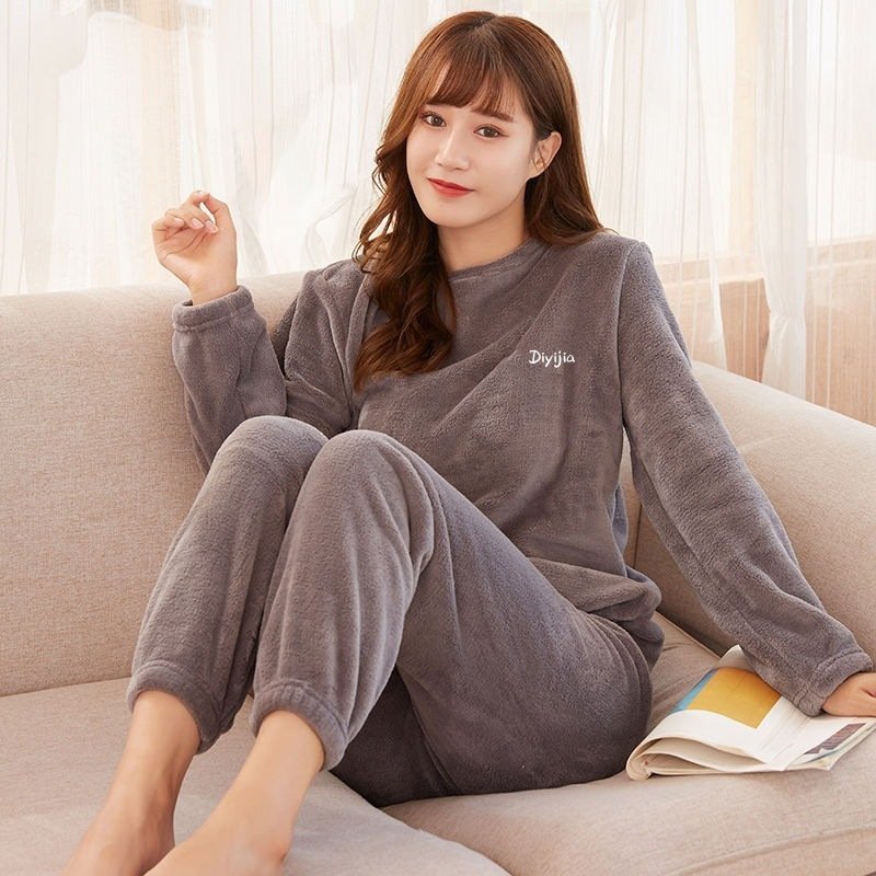 Warm Suit Women’s Thick Coral Fleece Loungewear Suit